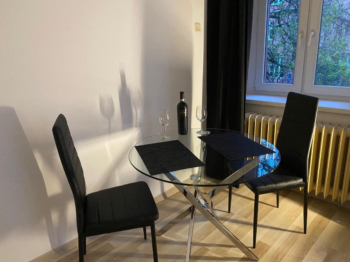 Vip Rooms Apartment Torun Exterior photo